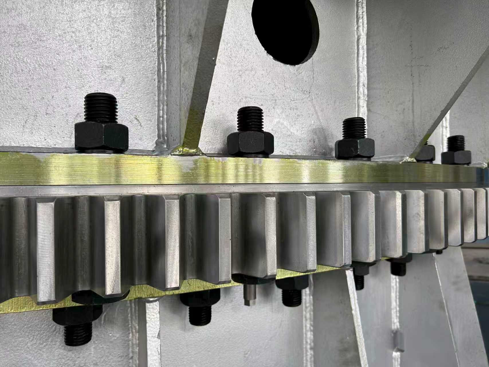 Extra-Large Diameter- LTZC 5000mm high temperature slewing bearing