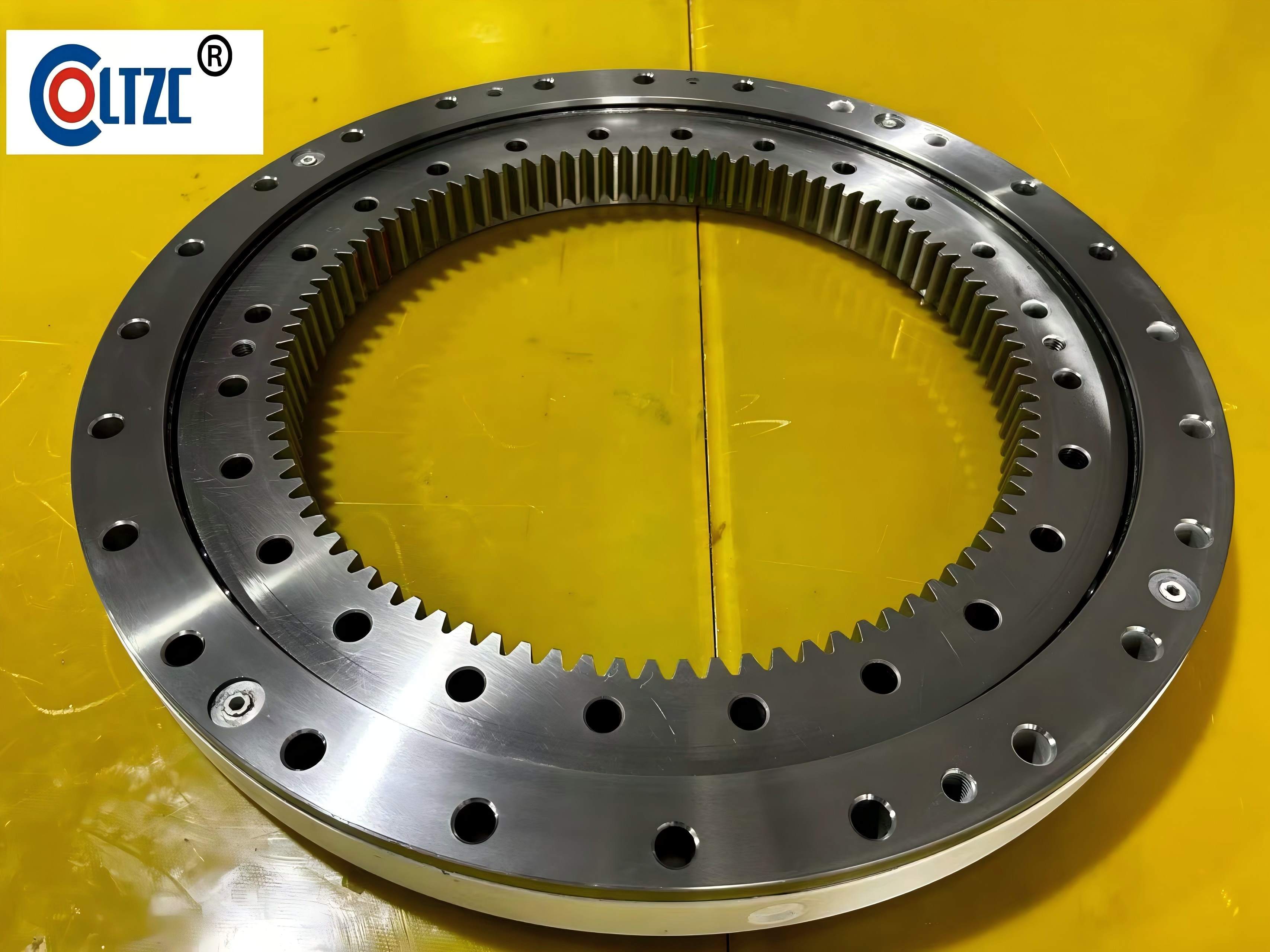 four point contact ball slewing bearings